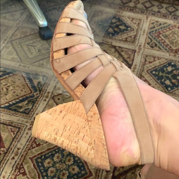 Cork Wedges by Stuart Weitzman - Picture 7 of 11